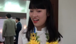 Nữ sinh Nghệ An 'nói' 7 thứ tiếng được tuyên dương